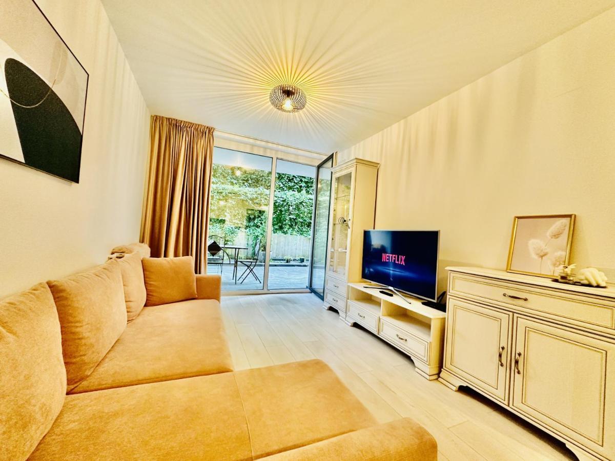 Palfi Apartment With Garden & Parking Kluż-Napoka Zewnętrze zdjęcie